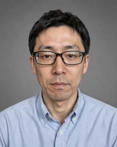 FLUX 3 headshot of Kenji