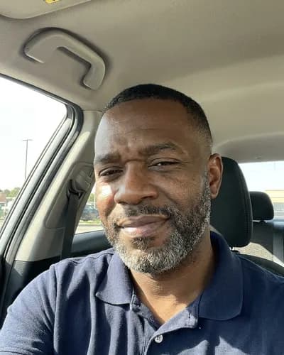 Marcus's original selfie
