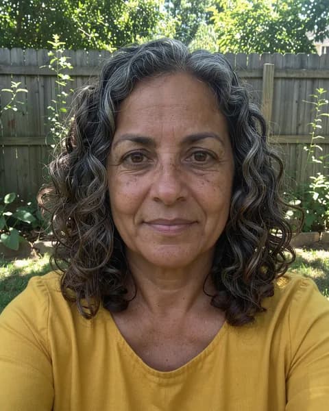 Woman, early 50s: original selfie